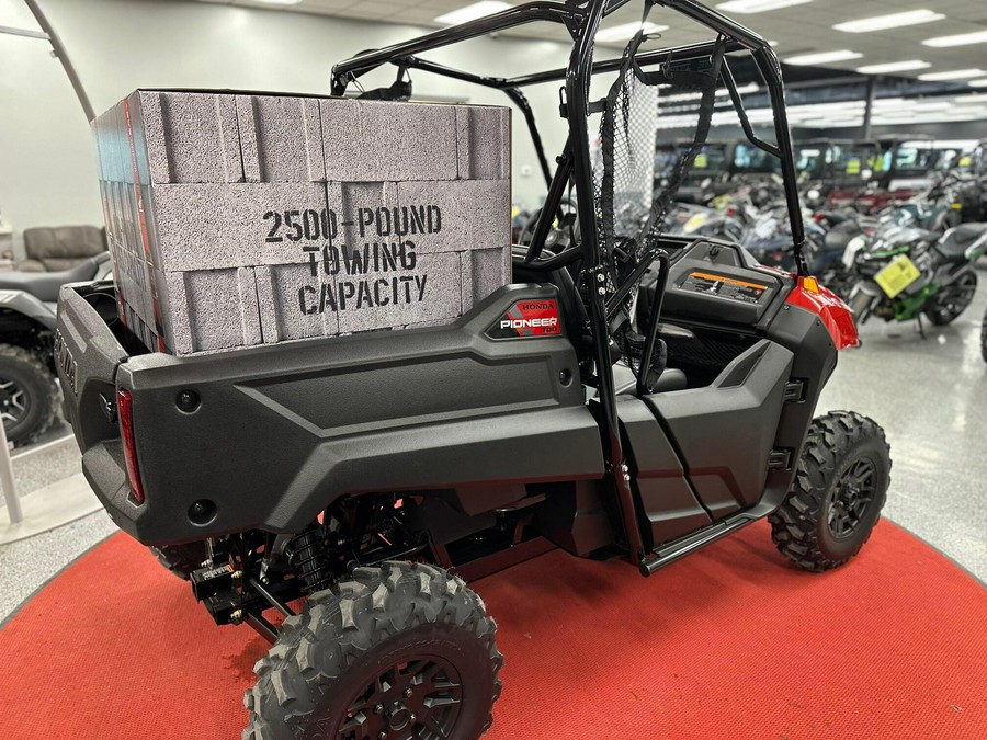 2026 Honda Pioneer 700 Deluxe