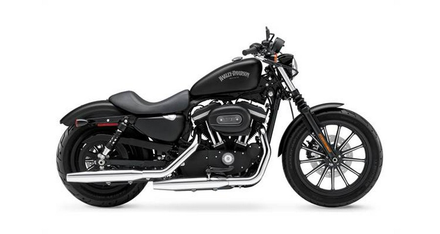 2013 Harley-Davidson® SPORTSTER IRON 883