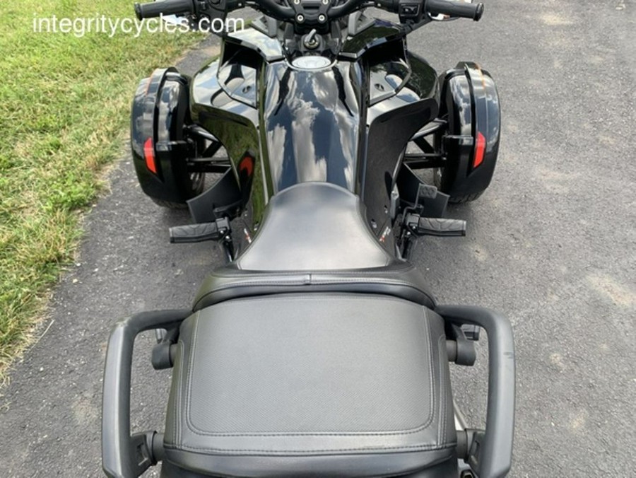 2019 Can-Am® Spyder® F3