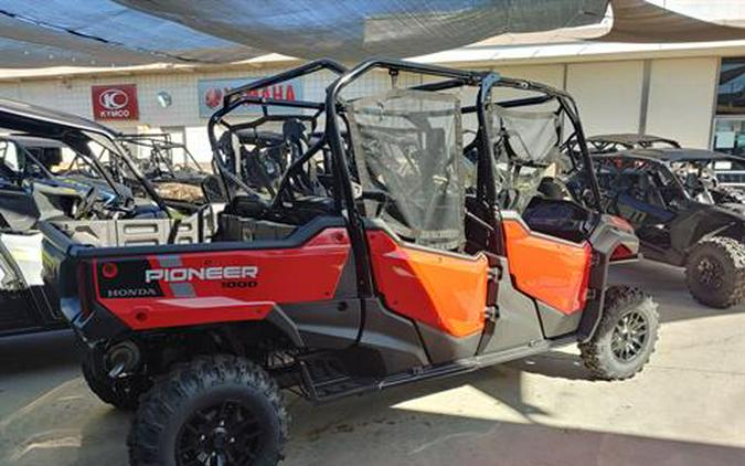 2023 Honda Pioneer 1000-6 Deluxe Crew