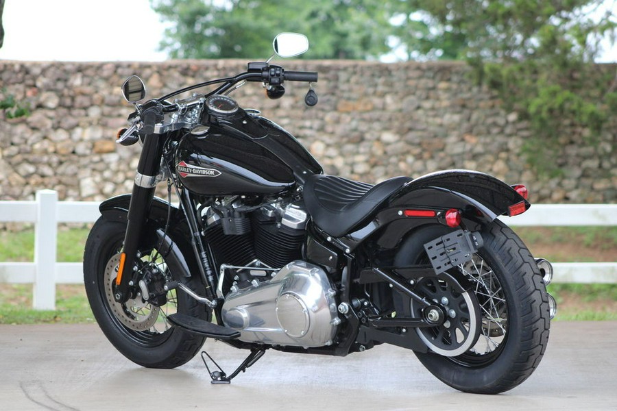 2021 Harley-Davidson® FLSL - Softail Slim®