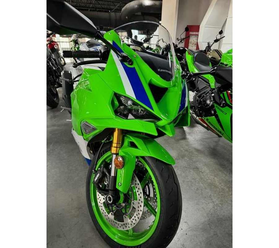 2024 Kawasaki Ninja® ZX™-6R 40th Anniversary Edition ABS