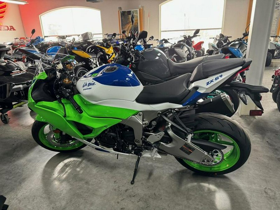 2024 Kawasaki Ninja® ZX™-6R 40th Anniversary Edition ABS