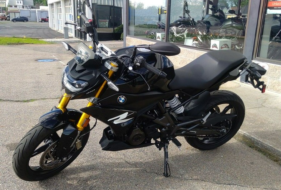 2023 BMW G 310 R Triple Black