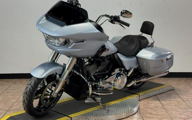 2025 Harley-Davidson® FLTRX - Road Glide®