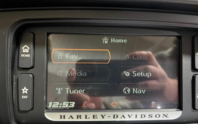 2018 Harley-Davidson® FLHX - Street Glide®