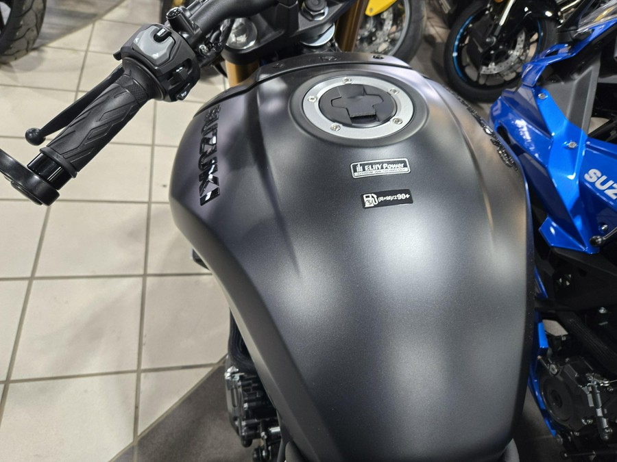 2026 SUZUKI GSX8T