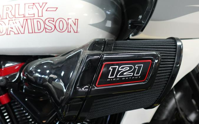 2024 Harley-Davidson CVO Road Glide ST Golden White Pearl