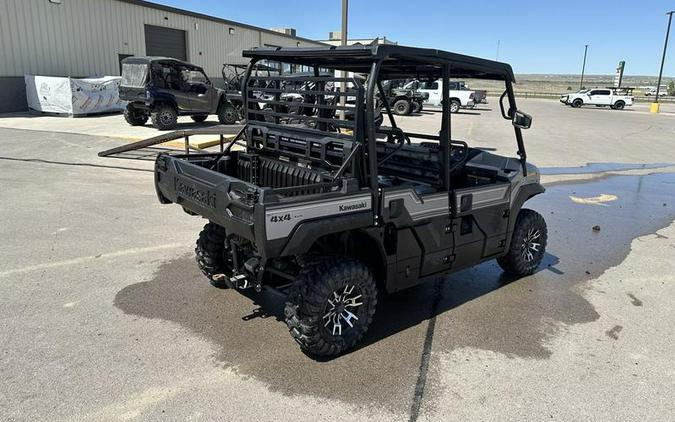 2020 Kawasaki Mule Pro-FXT™ Ranch Edition Metallic Phantom Silver