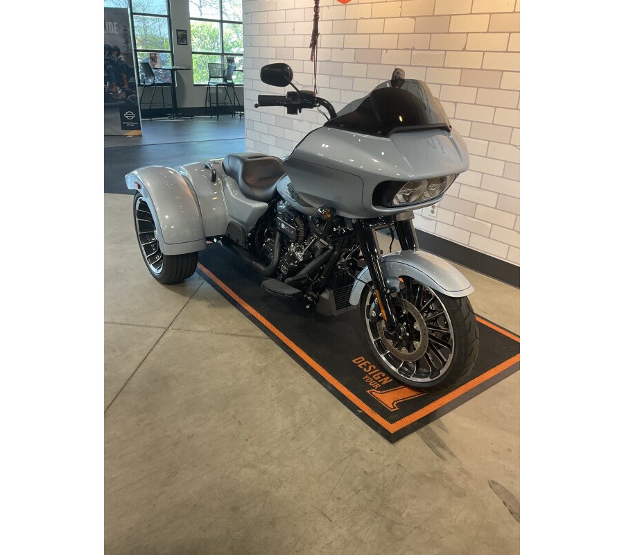 2024 Harley-Davidson® Road Glide 3 FLTRT