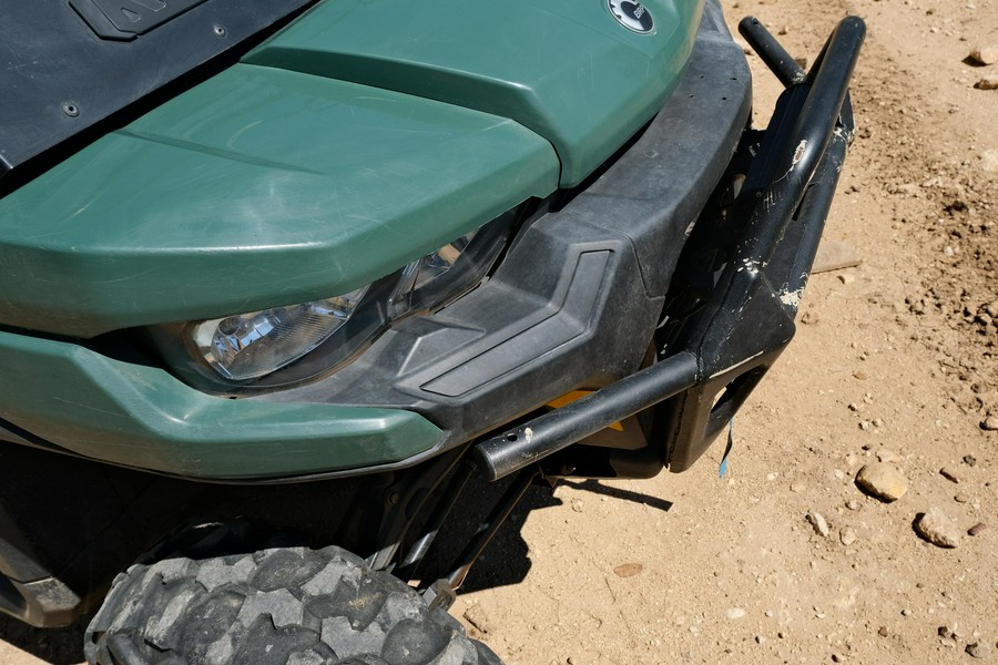2023 CAN-AM DEFENDER MAX LTD 62 HD7