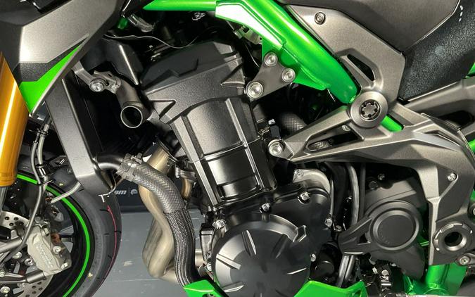 2024 Kawasaki Z900 SE ABS