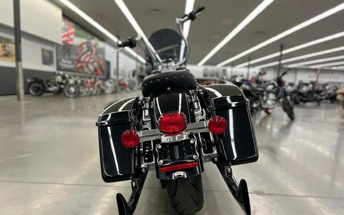 2017 Harley-Davidson® FLHR - Road King®