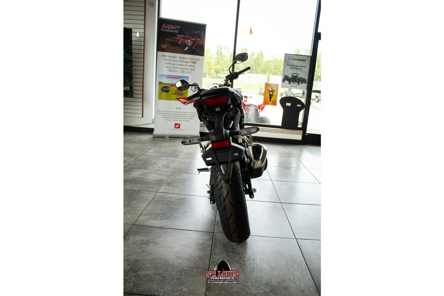 2025 Honda CB300R ABS