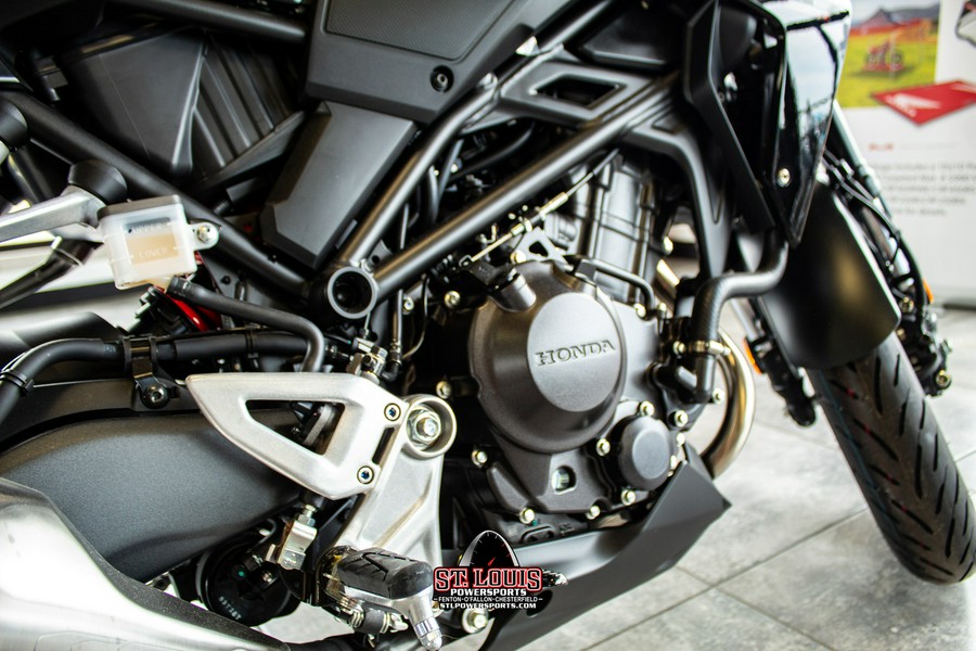 2025 Honda CB300R ABS