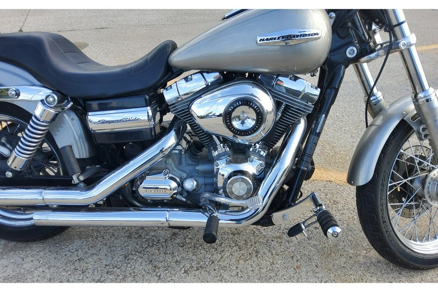 2008 Harley-Davidson® DYNA SUPER GLIDE CUSTOM