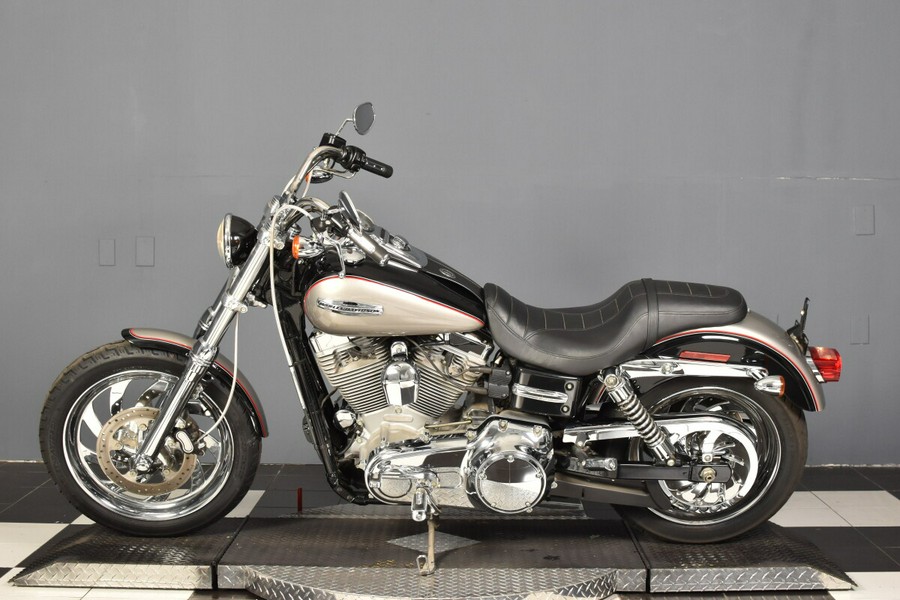 2009 Harley-Davidson Super Glide Custom