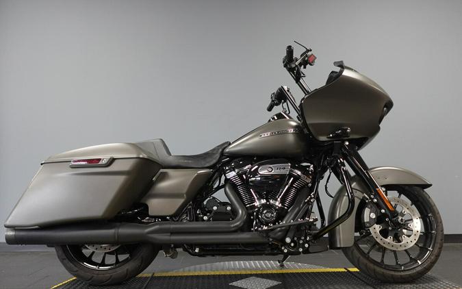 2019 Harley-Davidson Road Glide Special Industrial Gray Denim
