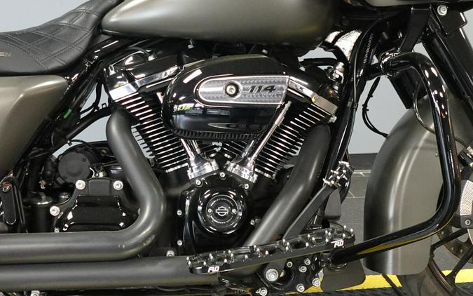 2019 Harley-Davidson Road Glide Special Industrial Gray Denim