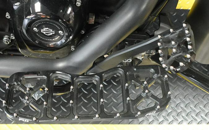 2019 Harley-Davidson Road Glide Special Industrial Gray Denim