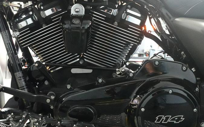 2019 Harley-Davidson Road Glide Special Industrial Gray Denim