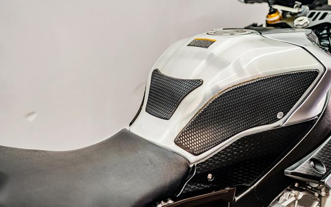 2015 Yamaha Motor Corp., USA YZF-R1M