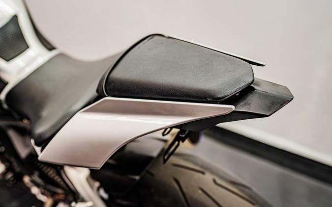 2015 Yamaha Motor Corp., USA YZF-R1M