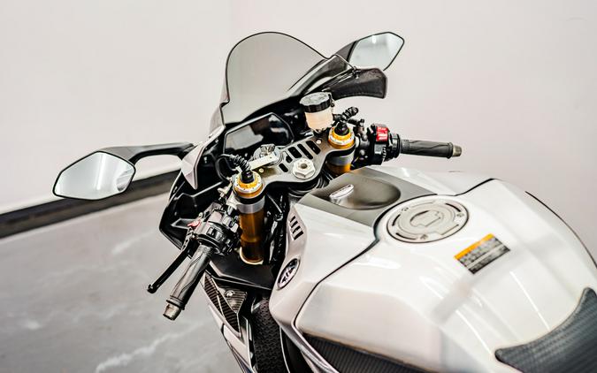 2015 Yamaha Motor Corp., USA YZF-R1M