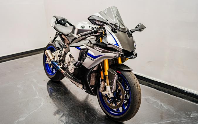 2015 Yamaha Motor Corp., USA YZF-R1M