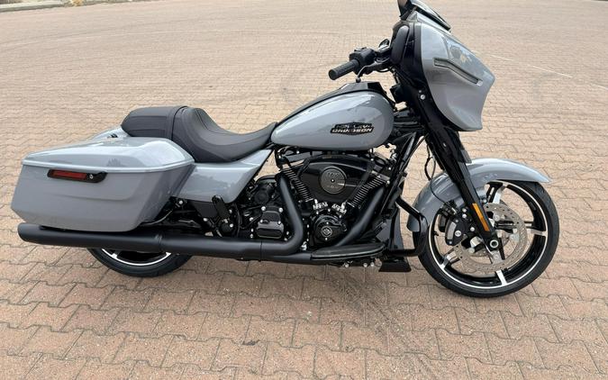FLHX 2026 Street Glide®
