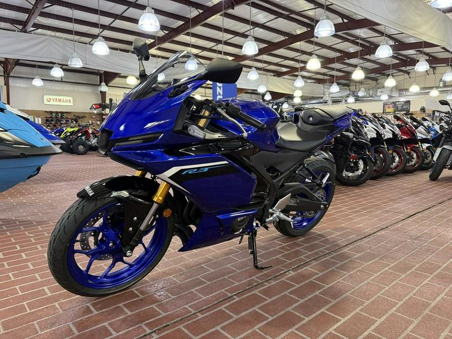 2025 Yamaha YZF-R3