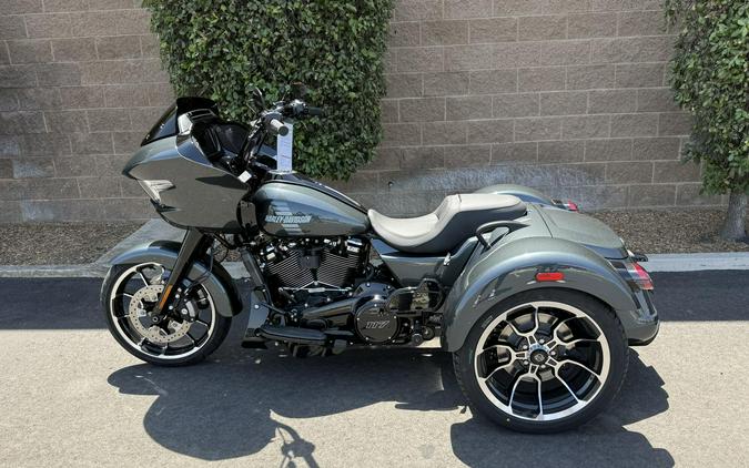 FLTRT 2026 Road Glide 3
