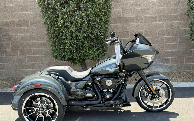 FLTRT 2026 Road Glide 3