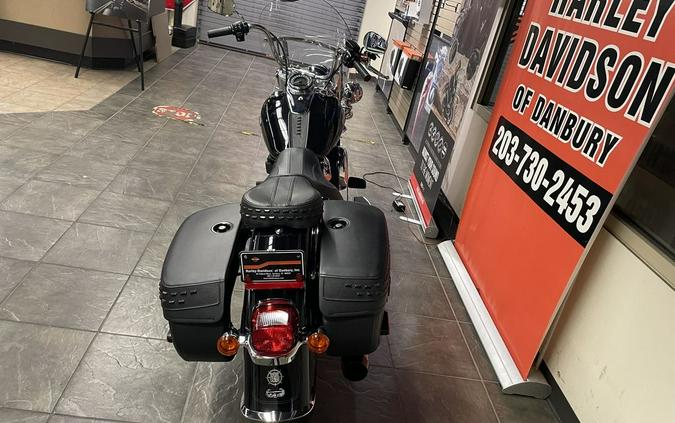 2021 Harley-Davidson® FLHC - Heritage Classic