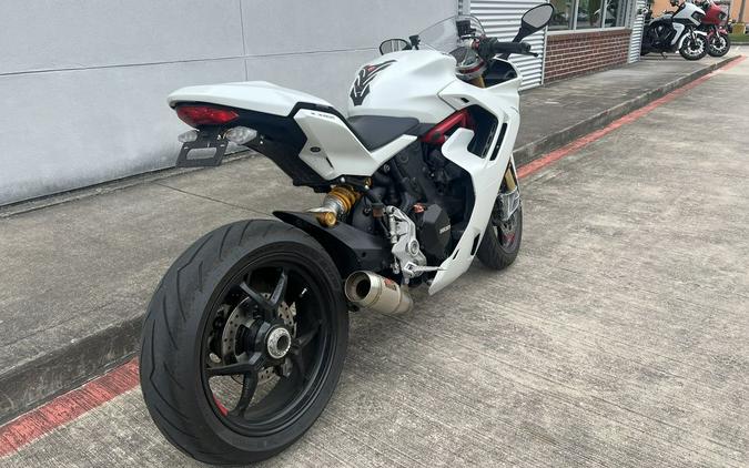 2021 Ducati SuperSport 950 S