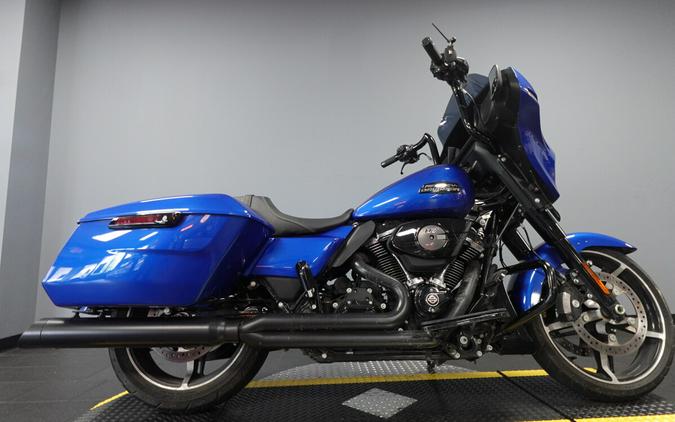 2024 Harley-Davidson Street Glide Blue Burst