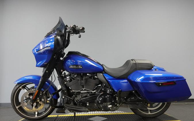 2024 Harley-Davidson Street Glide Blue Burst