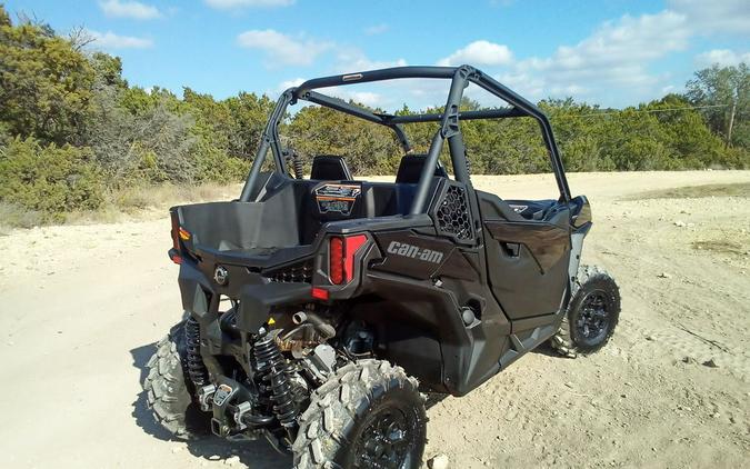 2025 Can-Am Maverick Trail DPS 1000