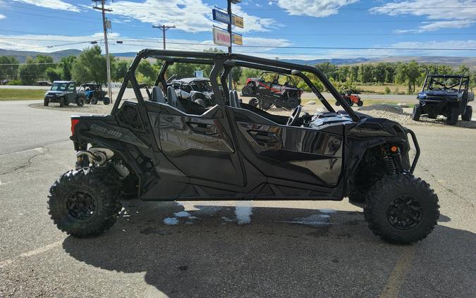 2025 Can-Am Maverick Sport MAX DPS 1000R Triple Black - BU0263