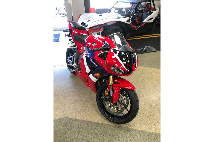 2024 Honda CBR600RR