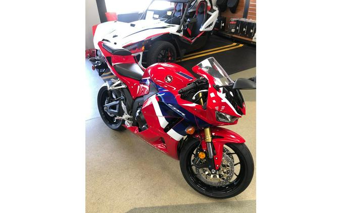 2024 Honda CBR600RR