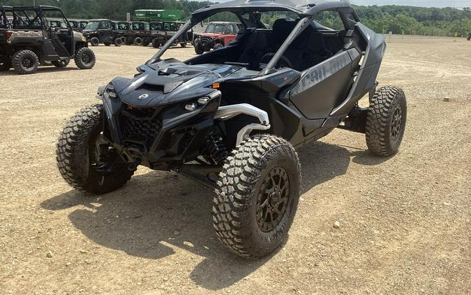 2024 Can-Am™ Maverick R X rs With SMART-SHOX