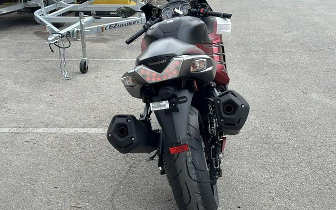 2025 Kawasaki Ninja® ZX™-14R ABS