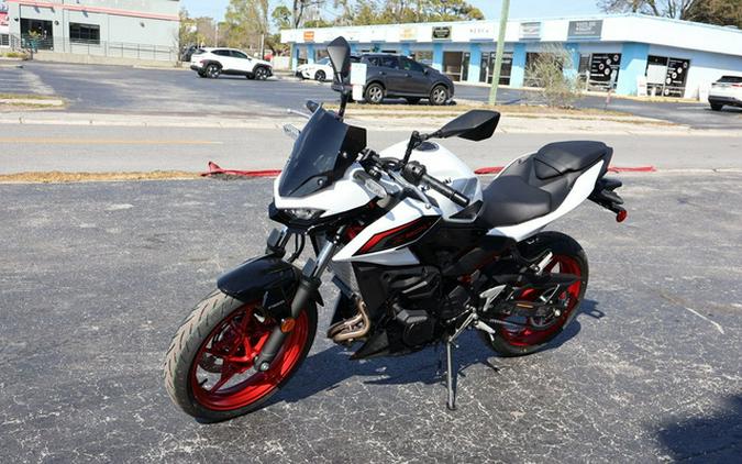 2026 Kawasaki Z500 SE ABS