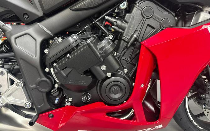 2026 Honda CBR650R E-CLUTCH