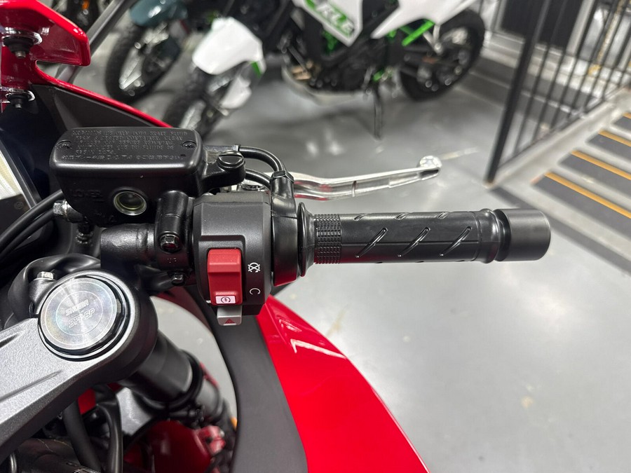 2026 Honda CBR650R E-CLUTCH