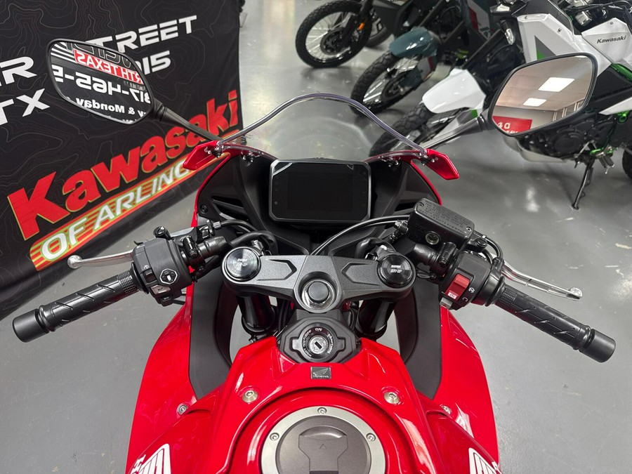2026 Honda CBR650R E-CLUTCH