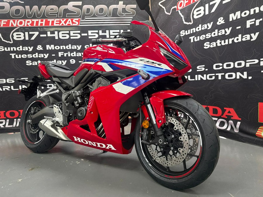 2026 Honda CBR650R E-CLUTCH