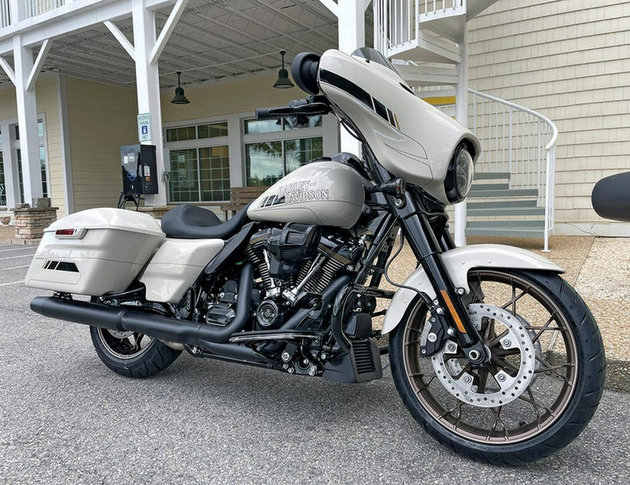 2023 Harley-Davidson® FLHXST - Street Glide® ST