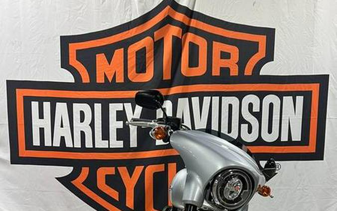 2019 Harley-Davidson® FLSB - Softail® Sport Glide®